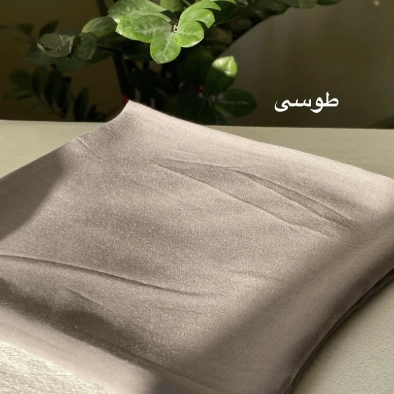 روسری زنانه مدل نخی چهارفصل قواره بزرگ دور دوخت