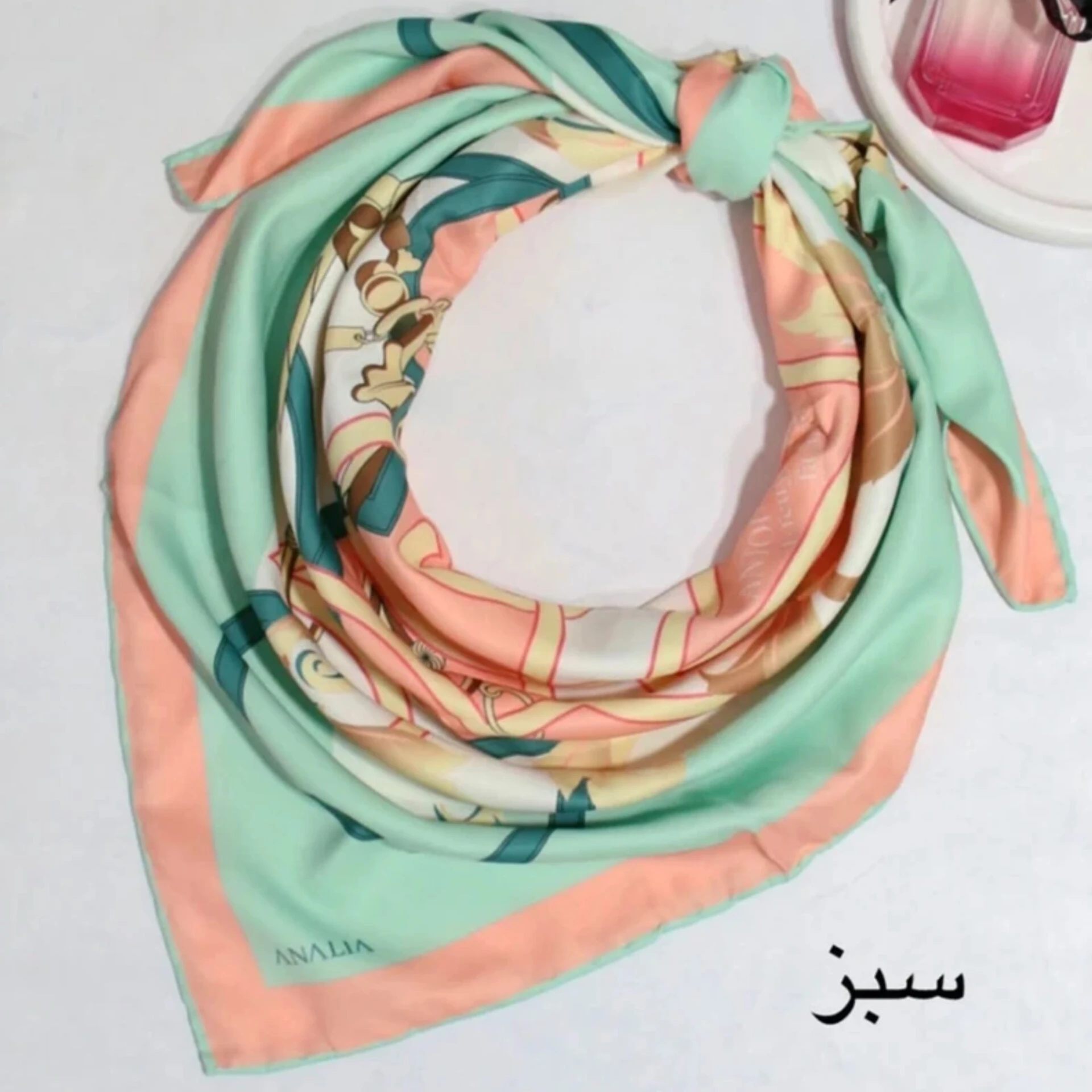 روسری زنانه مدل ابریشم پاییزی کد 6059