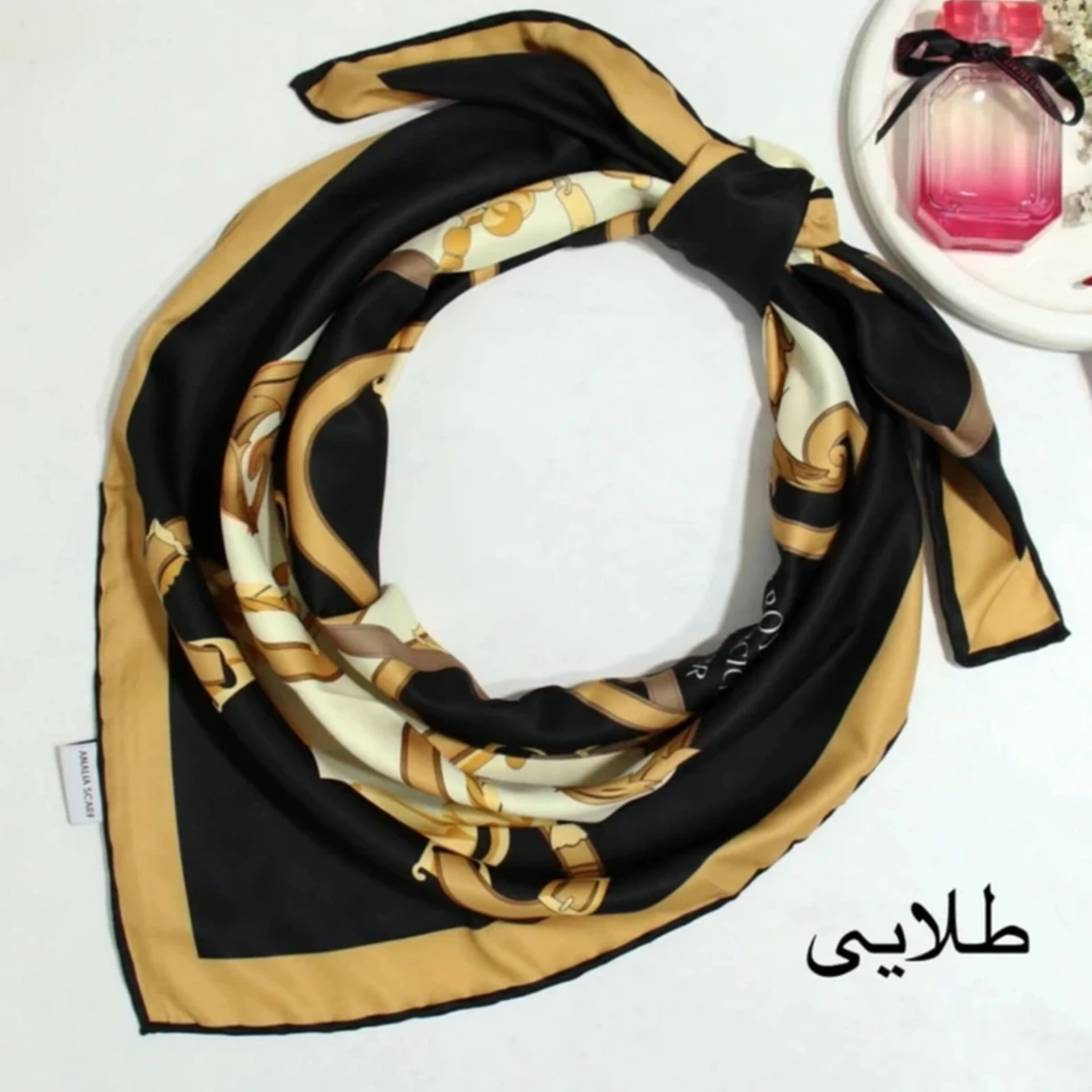 روسری زنانه مدل ابریشم پاییزی کد 6059
