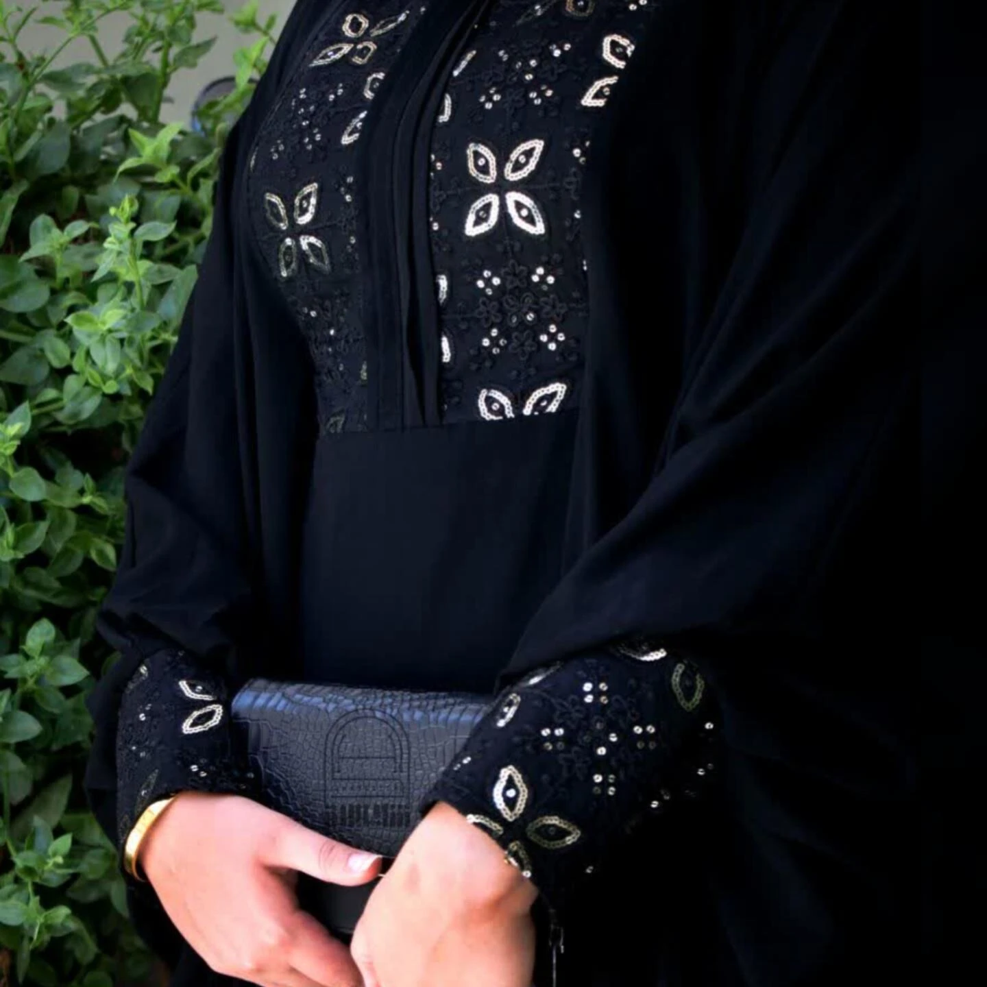 عبا پروانه
